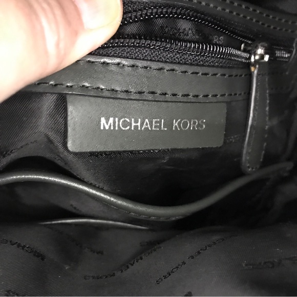 Michael Kors Graffiti Printed Backpack EUC - Picture 12 of 14